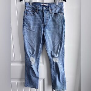 Levi's Wedgie Straight Denim Distressed (with Stretch) 28" long | Sz 28